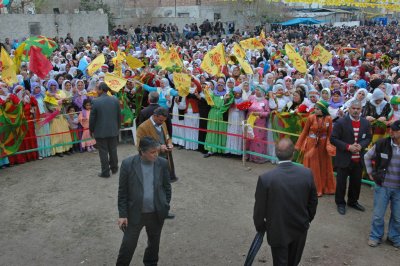 Kurdish Spring Festival mrt 2008 5483.jpg