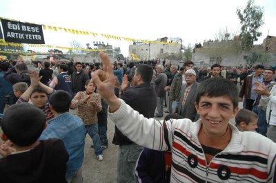 Kurdish Spring Festival mrt 2008 5561.jpg