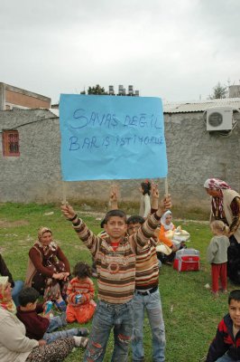 Kurdish Spring Festival mrt 2008 5575.jpg