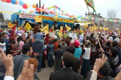 Kurdish Spring Festival mrt 2008 5583.jpg