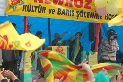 Kurdish Spring Festival mrt 2008 5620.jpg