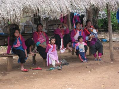 some of the people from the Lisu Village