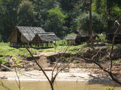 we cross the river again to get to this elephant camp and for some lunch