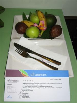 fresh fruit that I received in my room on arrival