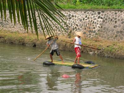 g3/28/45828/3/57008169.pics2006Bali155.jpg