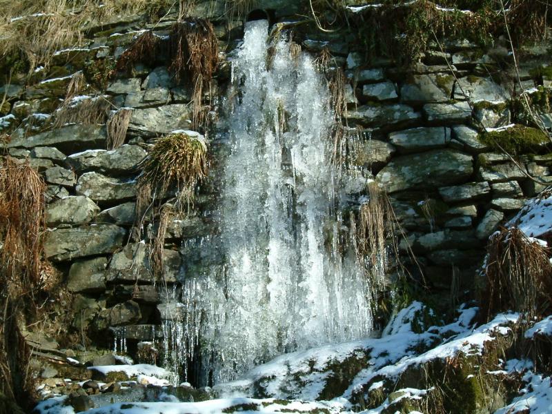 Once Running water - Today a sculpture of Ice