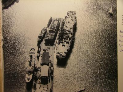 HMS Implacable at Skoltegrunnskaien-Bergen-1947-Venus to Port