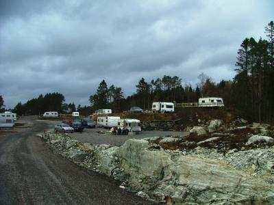 Kaldneset Caravan Site-Bergfjord