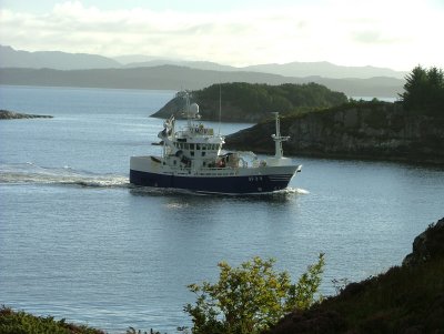 LMOV-Fishingboat named Kystfisk -SF 3 V-Rongesund -westward