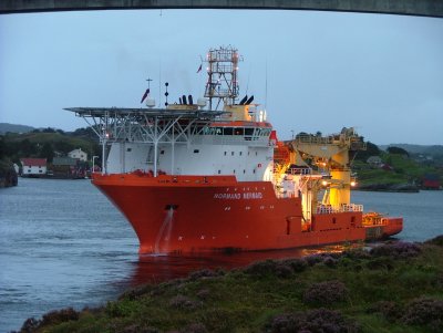 Normand Mermaid P 103 on search in Rongesund with submarine after Dung Tran Larsen