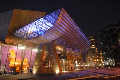 THE LOWRY OUTLET