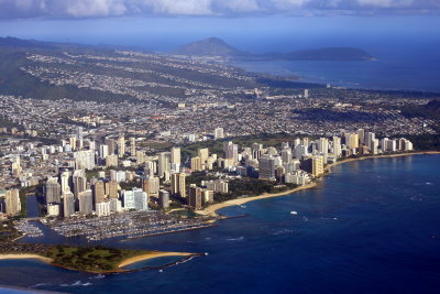 honolulu from a plane