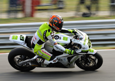 Ryuichi Kiyonari braking for Druids
