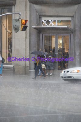 IMGP0614  YD Square Singing in the Rain.jpg