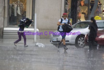 IMGP0623  YD Square Singing in the Rain.jpg