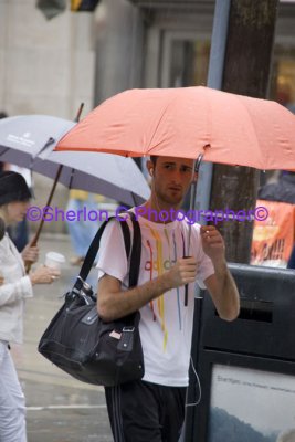 IMGP0662 YD Square Singing in the Rain.jpg