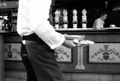 Waiter 3.jpg