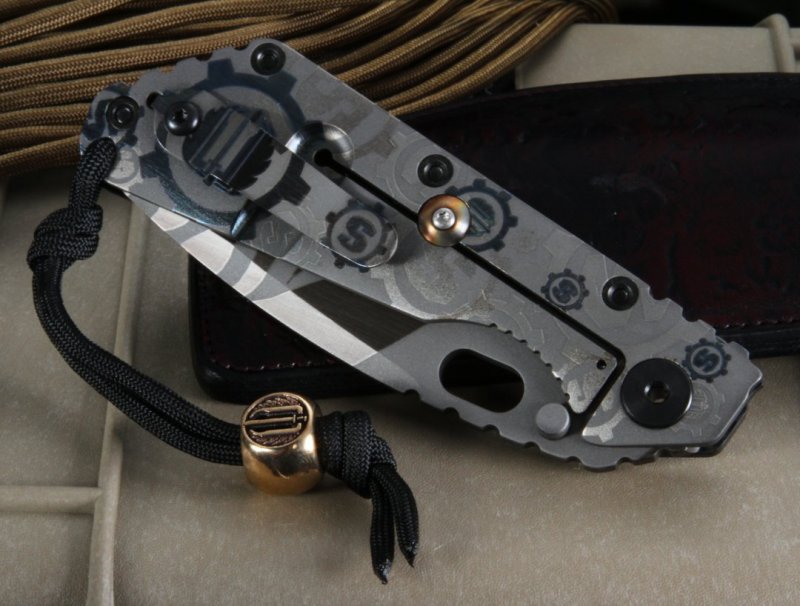 knifeart_2103_38717075.jpg