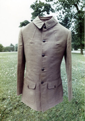 GeoNeillCoat_R.jpg
