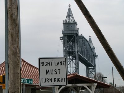 Ye Old Railroad Bridge in Bourne.jpg