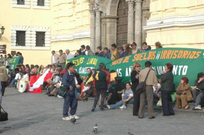 Public workers strike in Lima