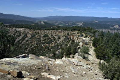 Chimney Rock Trail