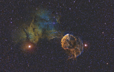 IC443 - Jellyfish Nebula HST palette reprocessed