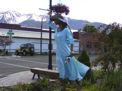 Another statue in the downtown area