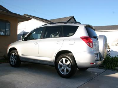 : Carol's Parents new 2006 Toyota RAV4 :