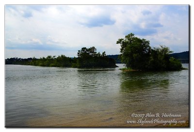 38-36-99  Lancaster County, site of longest covered bridge ever built