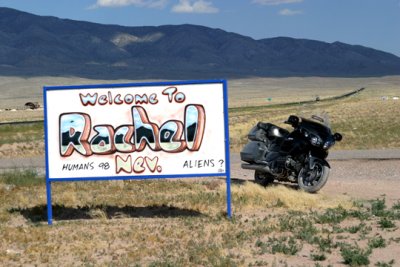 Entrance to the Town of Rachel