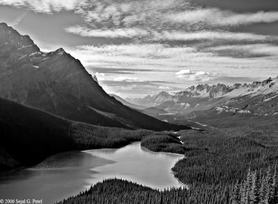 Peyto Lake 1.jpg