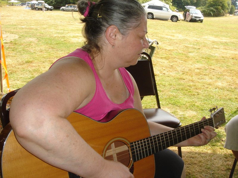 Randi Leach