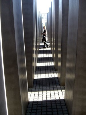Holocaust Denkmal, Ebertstrasse