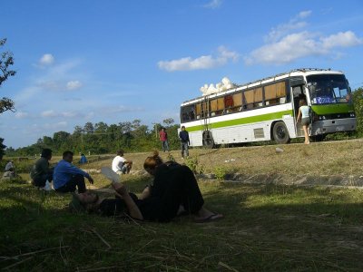 Bus was broken down for 2.5 hours