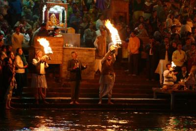 The aarti begins, Har-ki-pauri, Haridwar, India