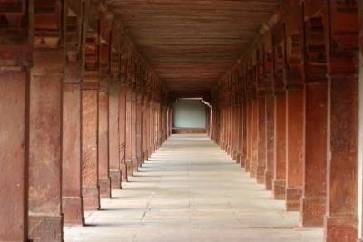 Unending columns, Fatehpur Sikri, India