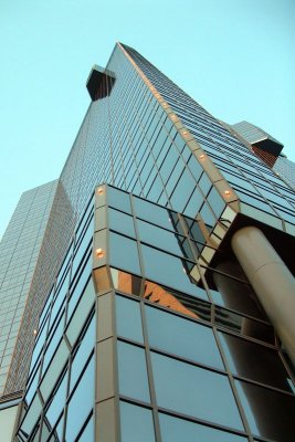 Chase Texas Tower I looking up, Dallas