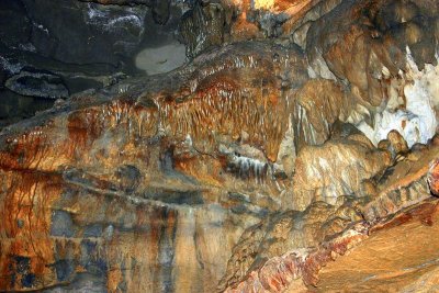 Metal deposits line the cavern walls, Penns Caves, PA