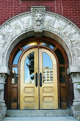 An ornate door,Indianapolis