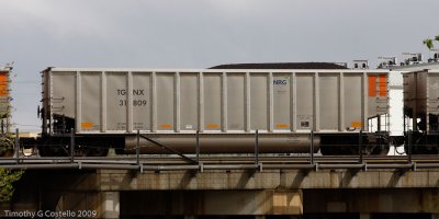 BNSF 5898 SB@Denver-6497.jpg