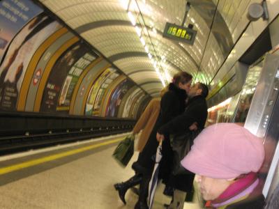 lovers kisses in the tube