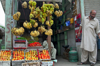 Fruit vendor