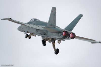 RAAF F-18 - Avalon Airshow - 10 Mar 09
