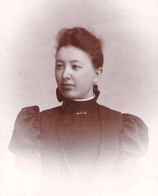 1905-Lydia