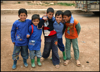 Schoolboys in the little village Sabkhat al-Jabbul