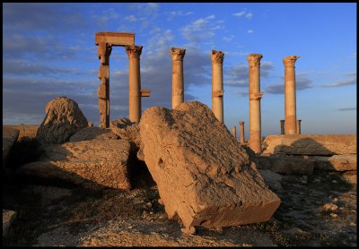 The old ruins in Palmyra in evening light