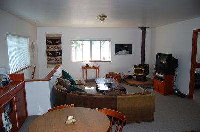 Entertainment center