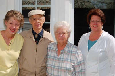 Carol, Romer, Fran & Elaine