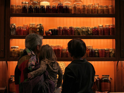 CR2_8660 _Canned goods